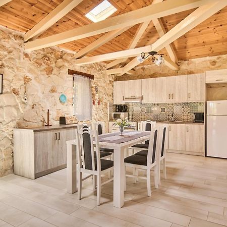 Gerakas Stone House Villa Vasilikí 外观 照片